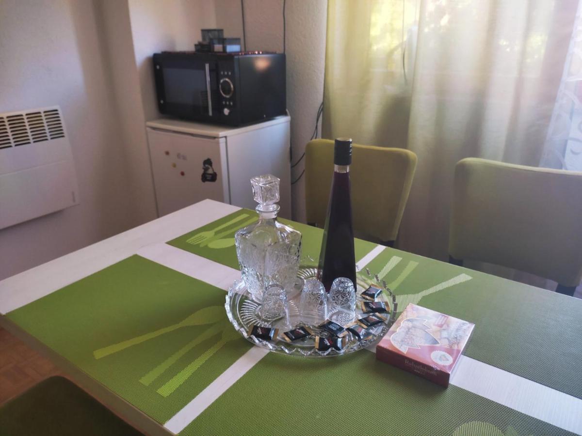 Appartement Apartman Hujic à Bihać Extérieur photo