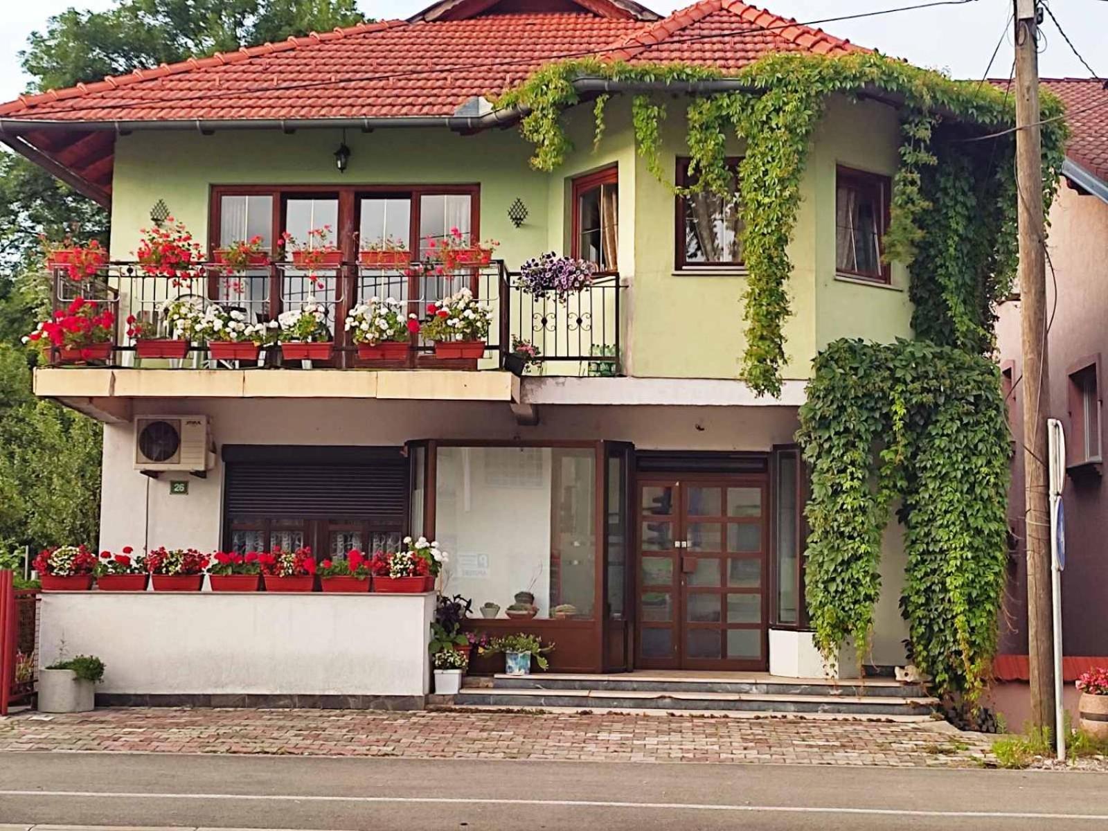 Appartement Apartman Hujic à Bihać Extérieur photo